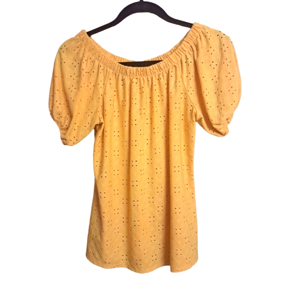 Yellow short sleeve top size small